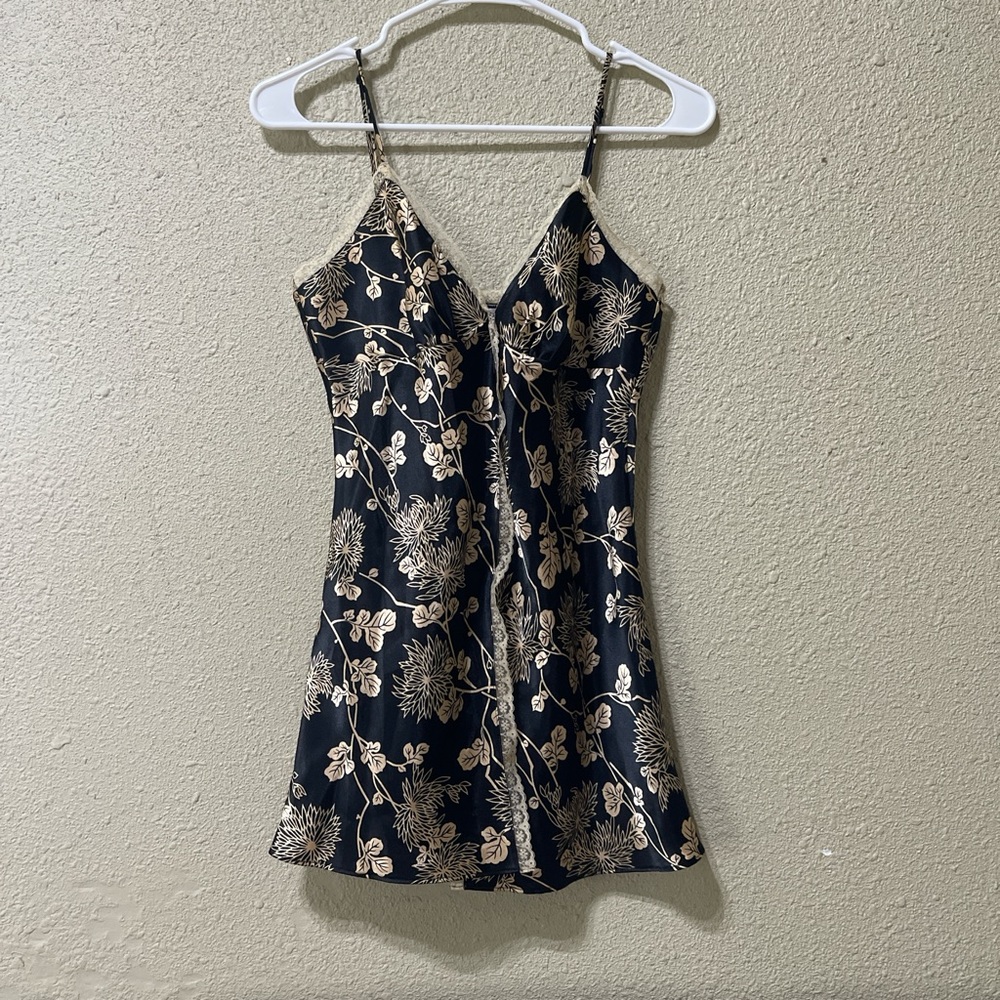 Victorias Secret Vintage Night Gown
